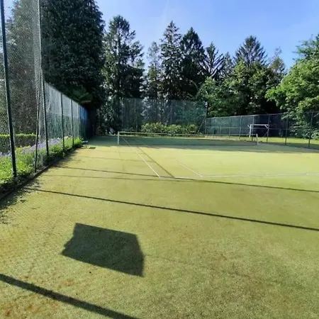 Daire Tennis & Swim *