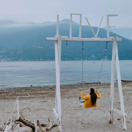 Appartement Tennis & Swim Germignaga